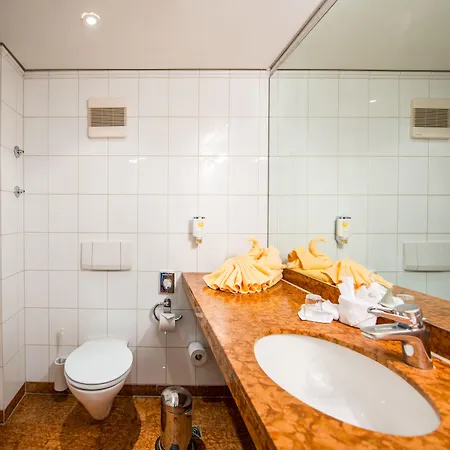 Zum Ritter Hotell 3*