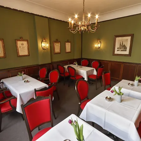 Zum Ritter Hotell