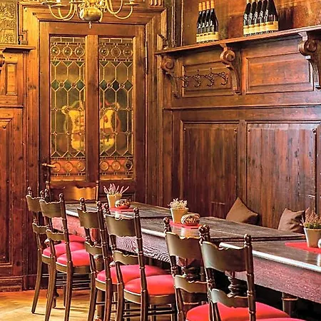 Zum Ritter Hotell