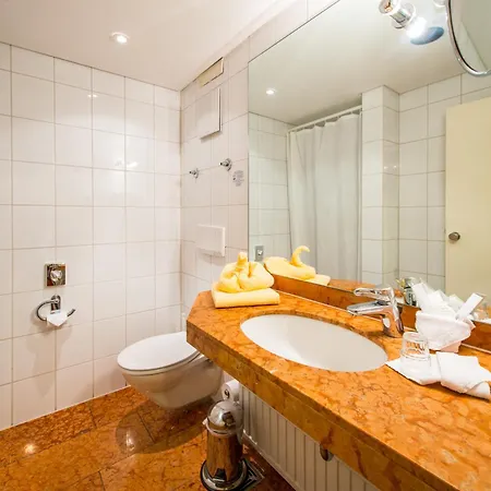 Hotell Zum Ritter 3*